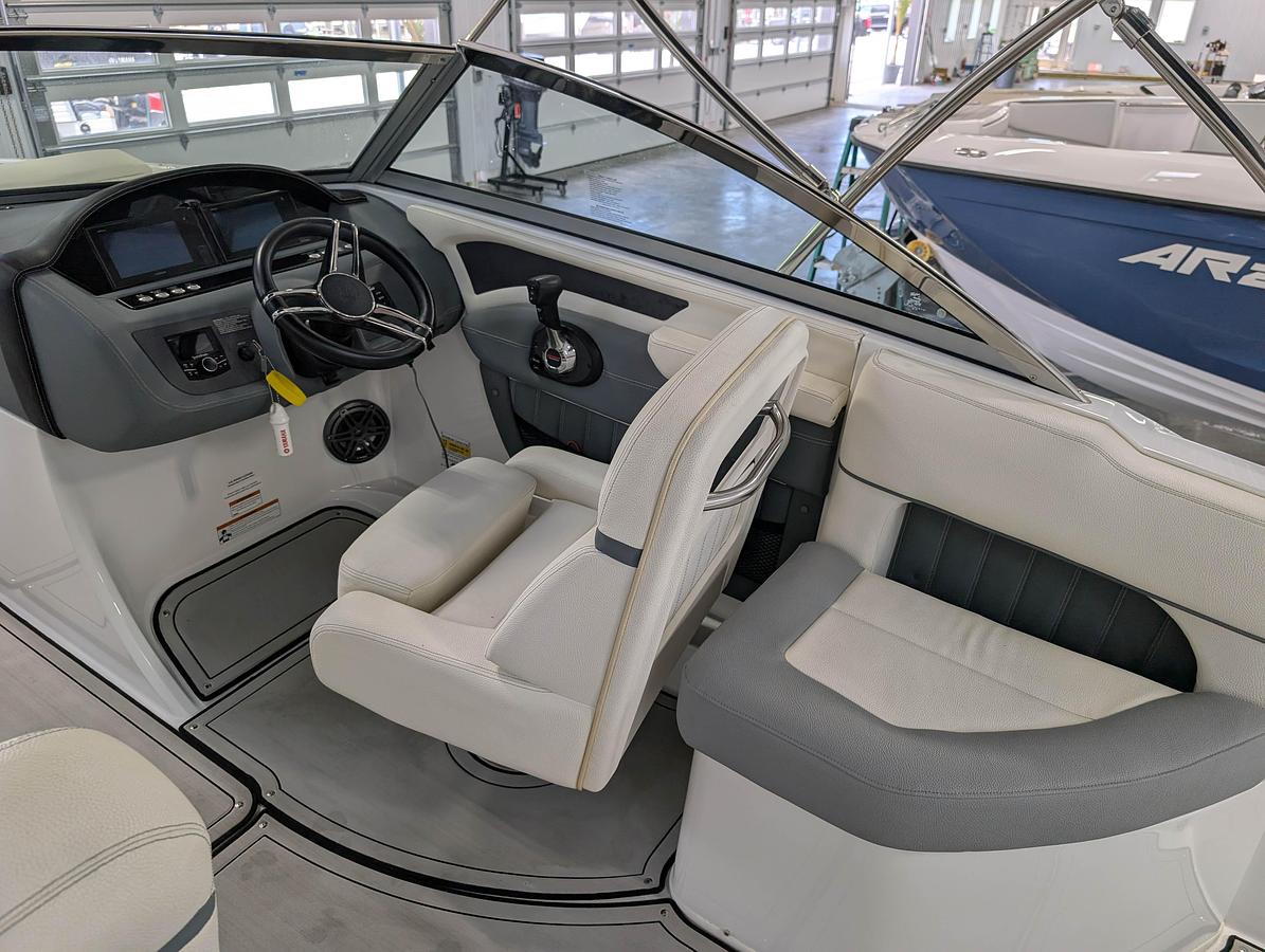 Used 2020 COBALT 25 SC