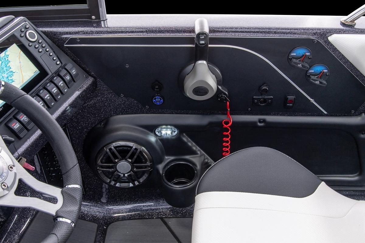 2026 Skeeter SOLERA205