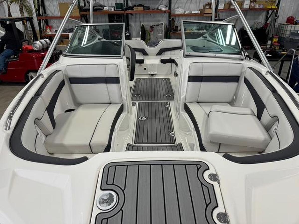 Used 2015 Yamaha AR210