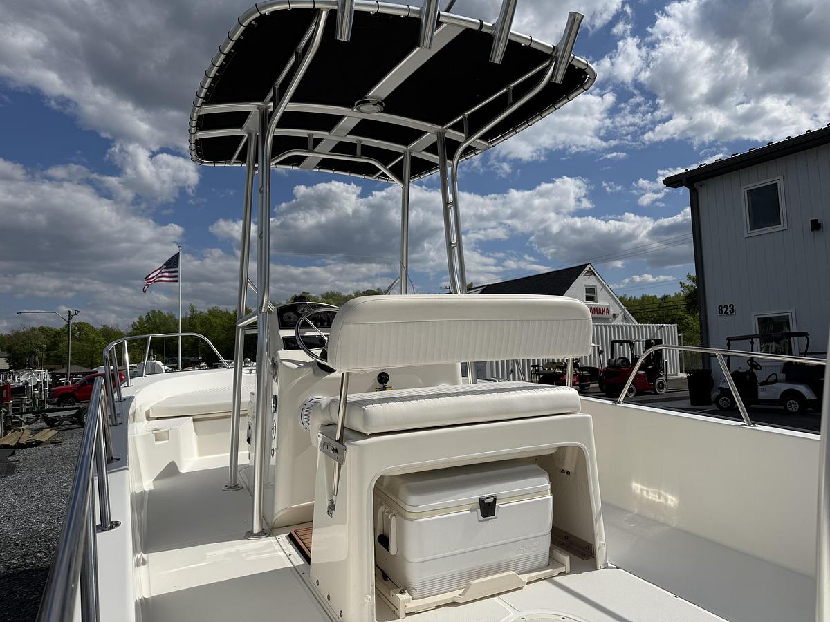 Used 2018 Boston Whaler 210 Montauk