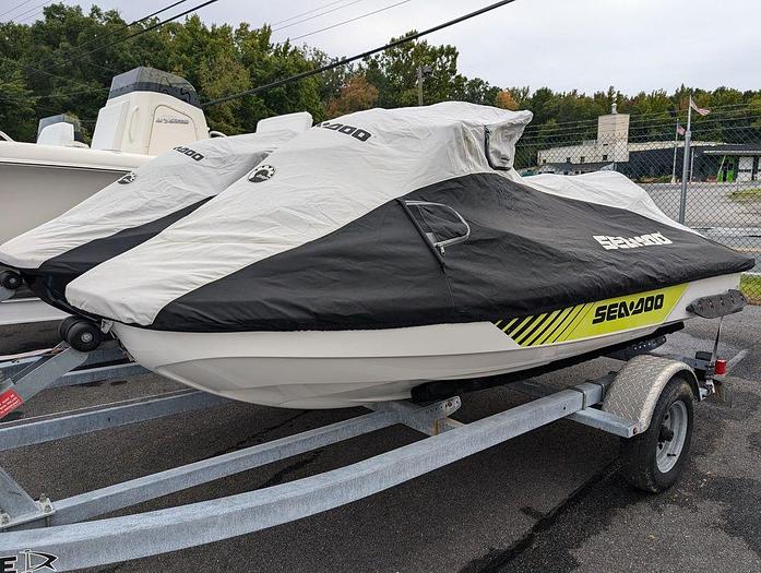 Used 2016 Sea-Doo RXT-X 300