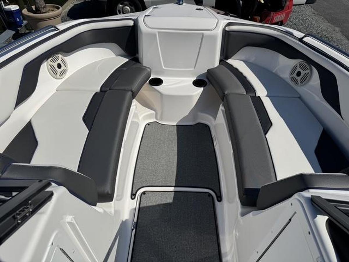 Used 2020 Yamaha SX220