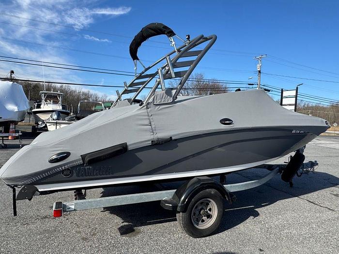 Used 2021 Yamaha Marine 195S
