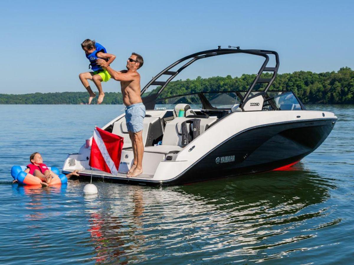 2025 Yamaha Marine 222SD Base