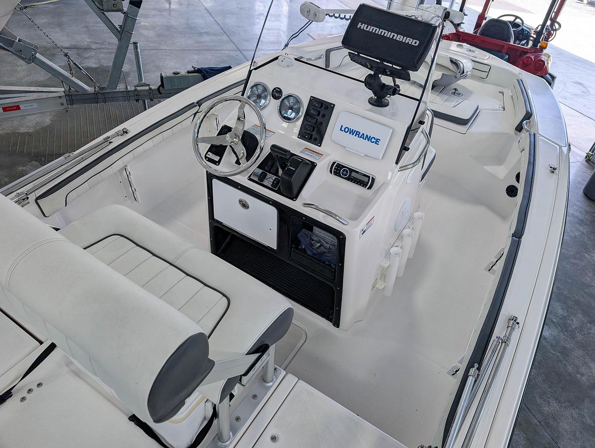 Used 2017 Yamaha Boats 190FSH Deluxe