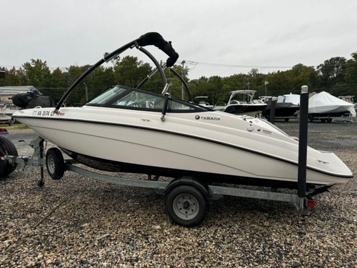 Used 2017 Yamaha Marine SX190