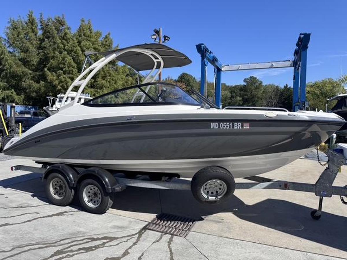 Used 2020 Yamaha AR210
