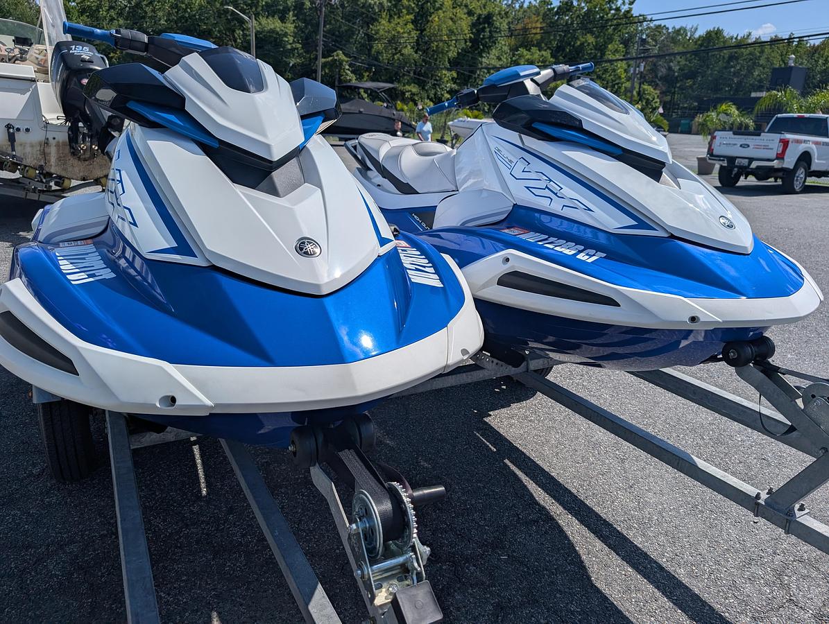 Used 2021 YAMAHA VX DELUXE