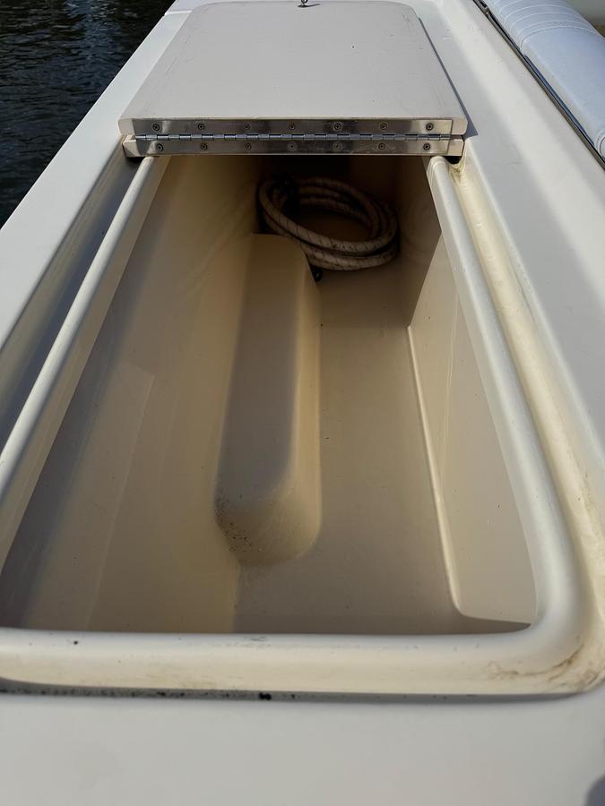 Used 2011 Parker 2510 XL