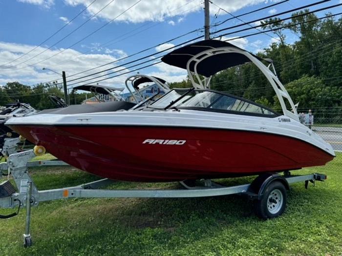2024 Yamaha Marine AR190
