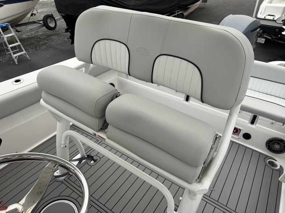 Used 2022 Sea Fox 249 Avenger