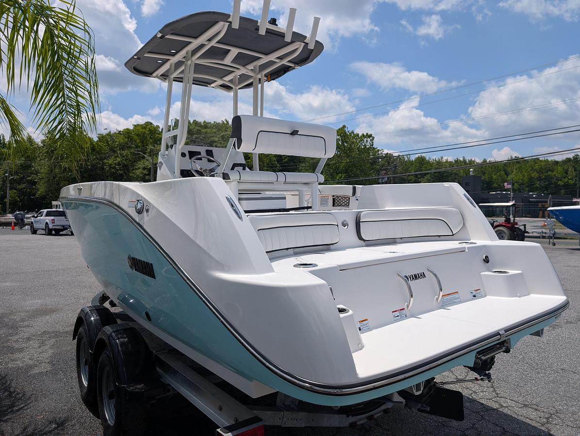 2024 Yamaha Marine 222 FSH Sport