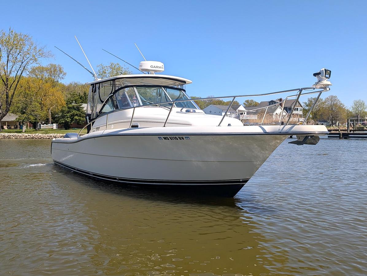 Used 2001 PURSUIT 3070 OFFSHORE