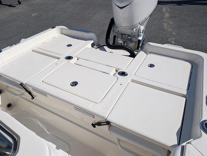 2025 Skeeter SX2550 Family