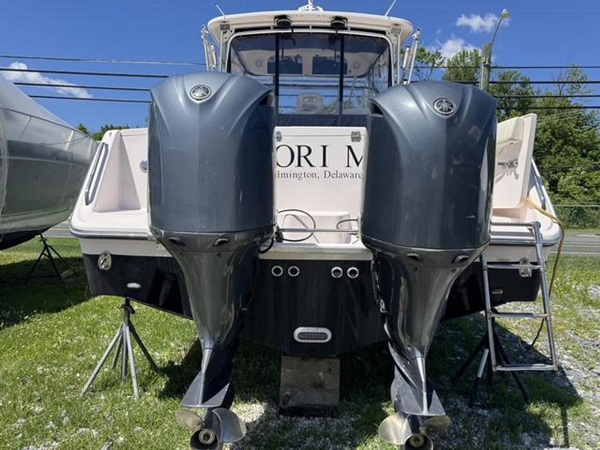 Used 2008 Grady White 330 Express