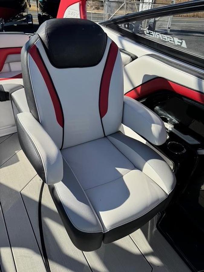 Used 2020 Yamaha 242XE