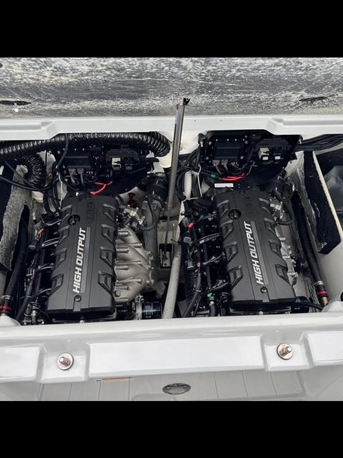 Used 2023 Yamaha Boats 222XD