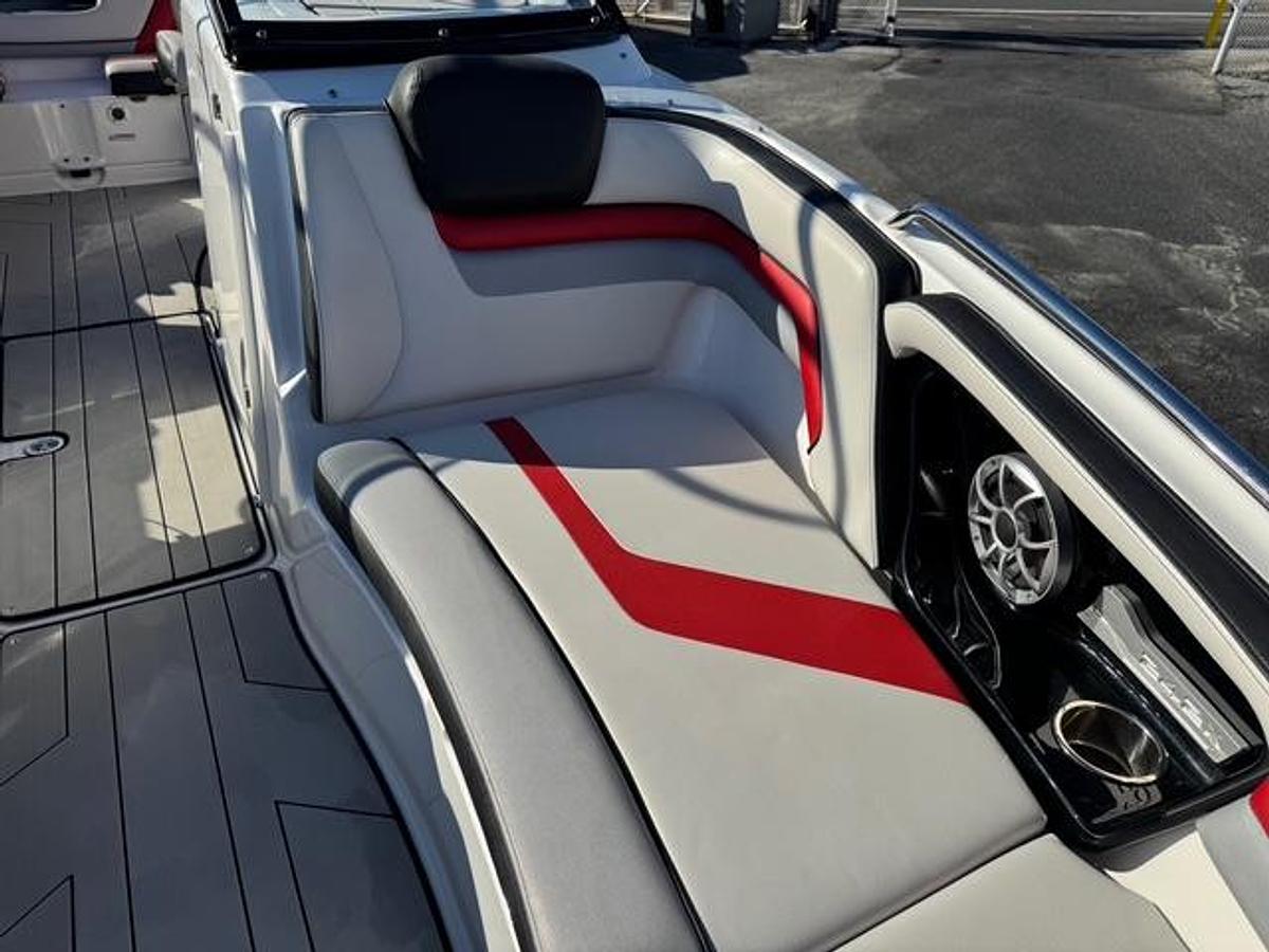 Used 2020 Yamaha 242XE