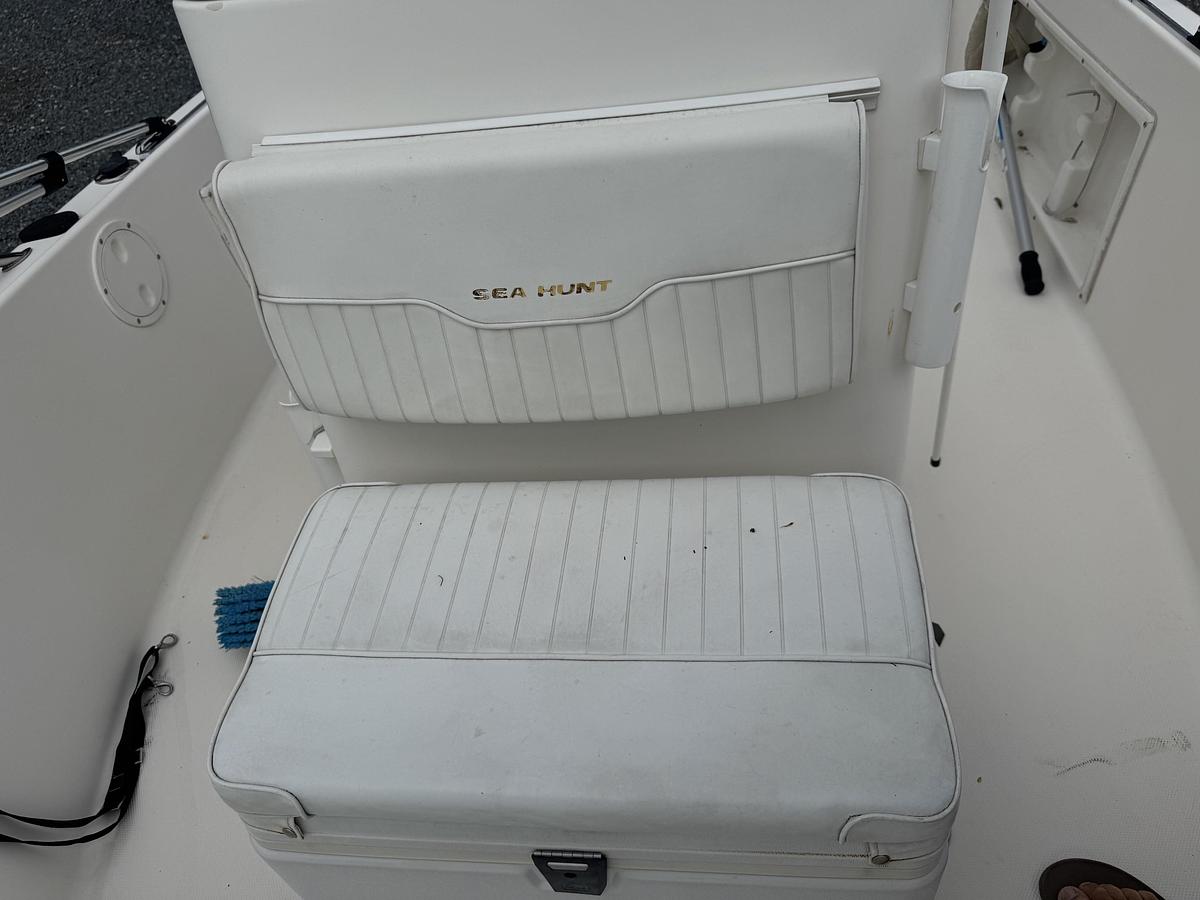 Used 2006 Sea Hunt 186 Triton