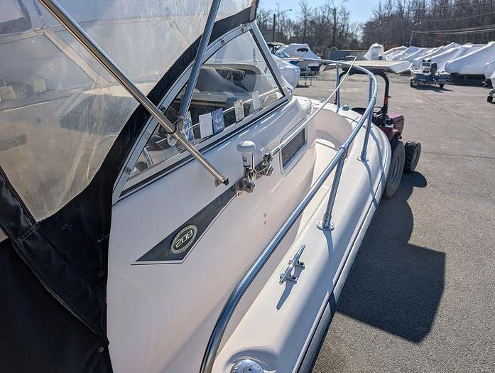 Used 2002 Grady White 208 Adventure