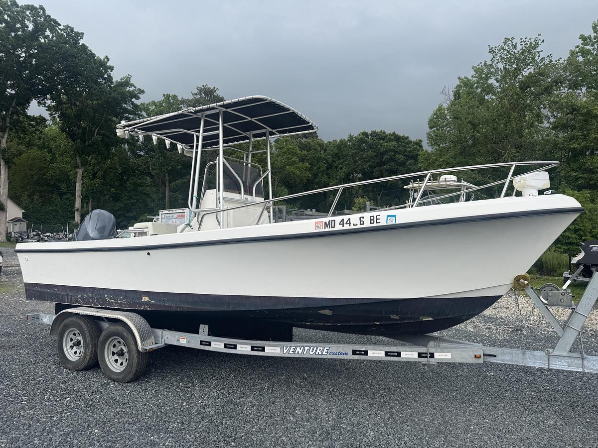Used 1997 Maycraft 23
