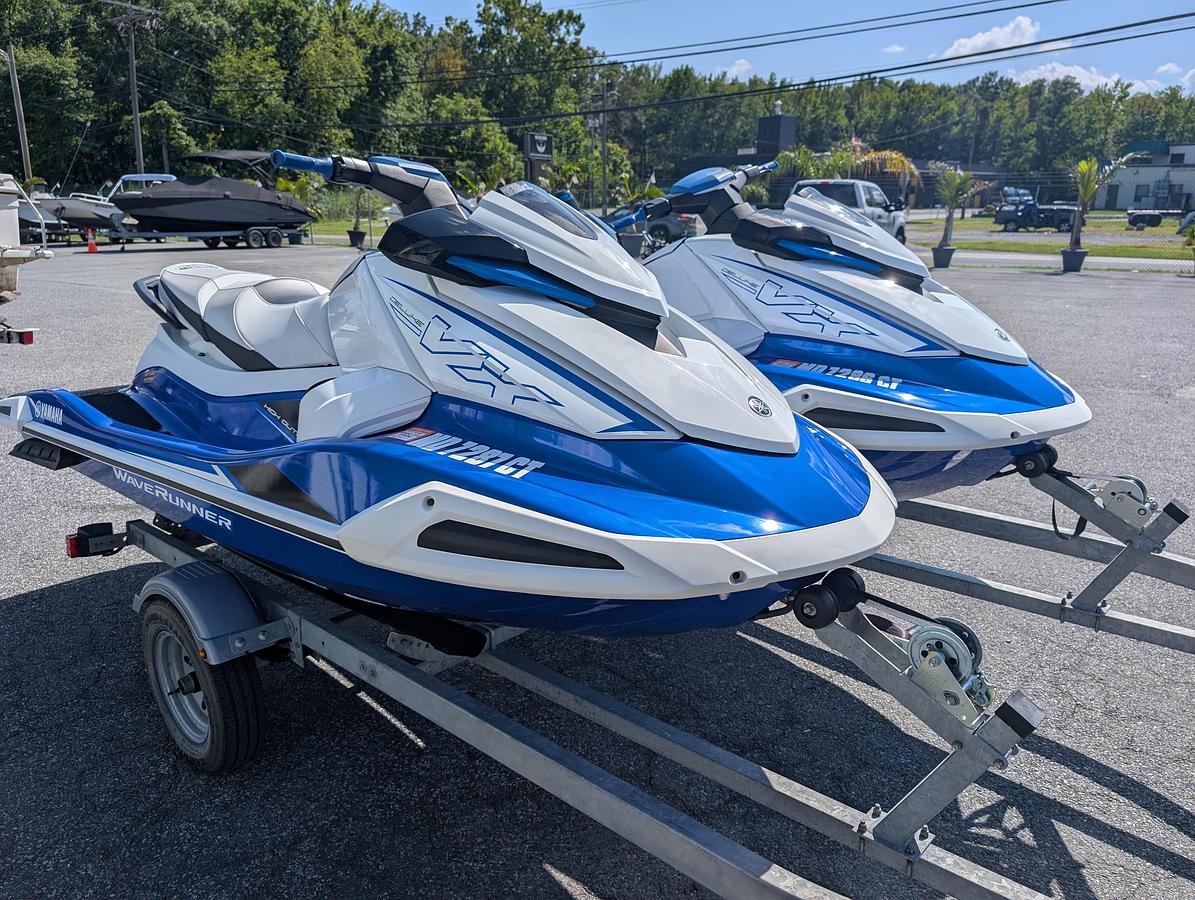 Used 2021 YAMAHA VX DELUXE