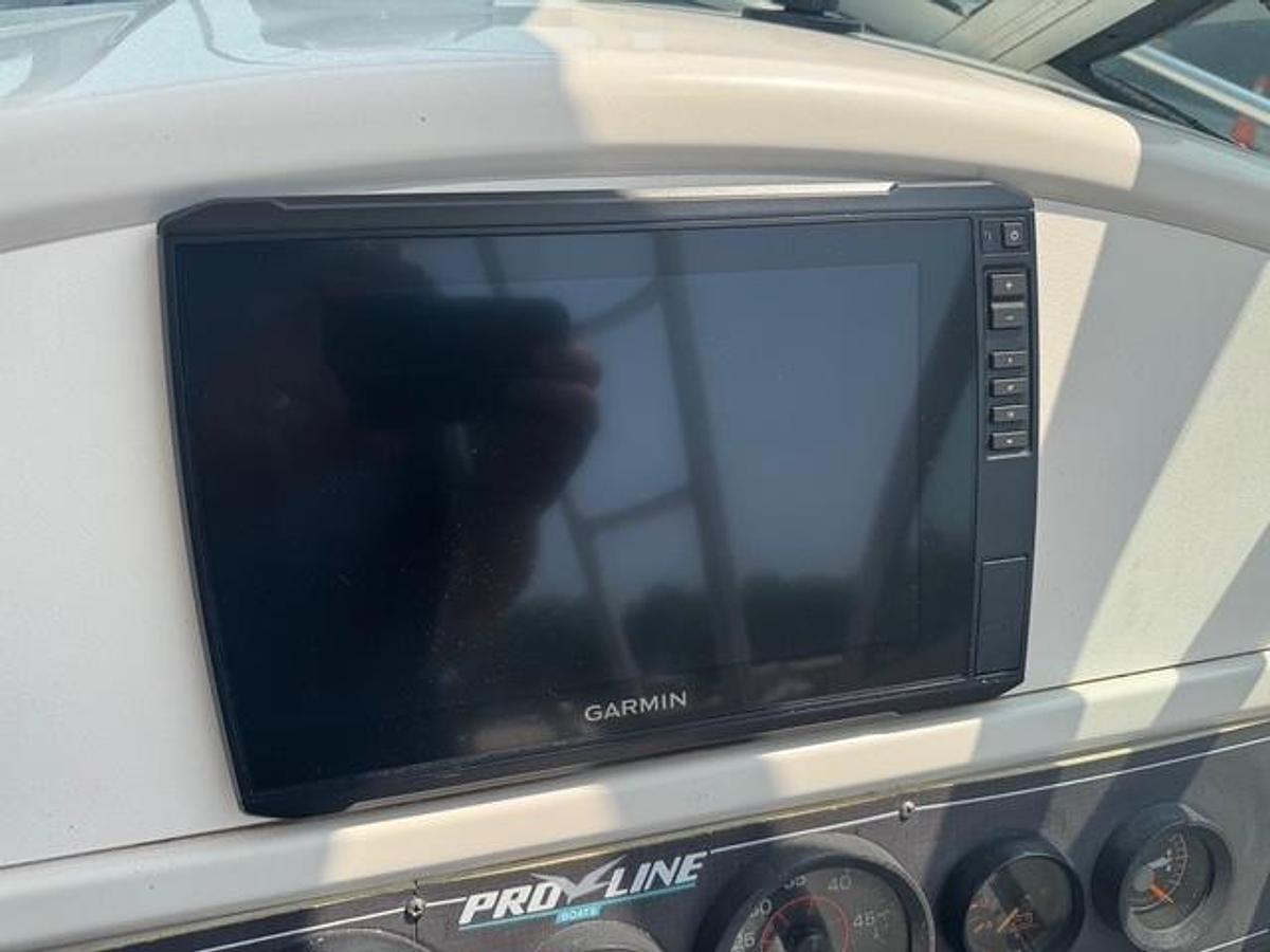 Used 1995 Pro Line 231