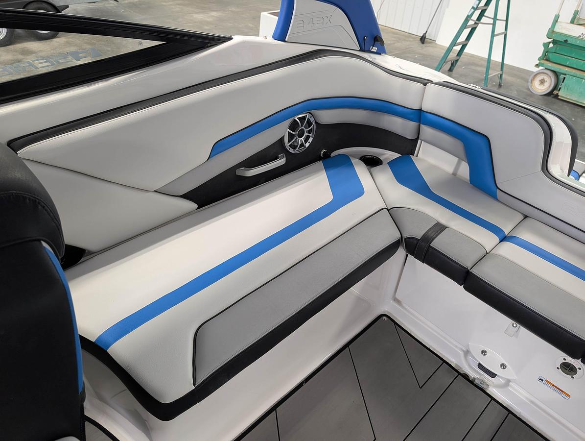 Used 2019 YAMAHA 242X E-SERIES