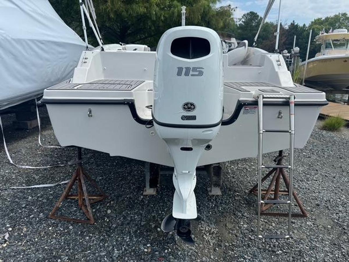 Used 2024 Yamaha SVX 191