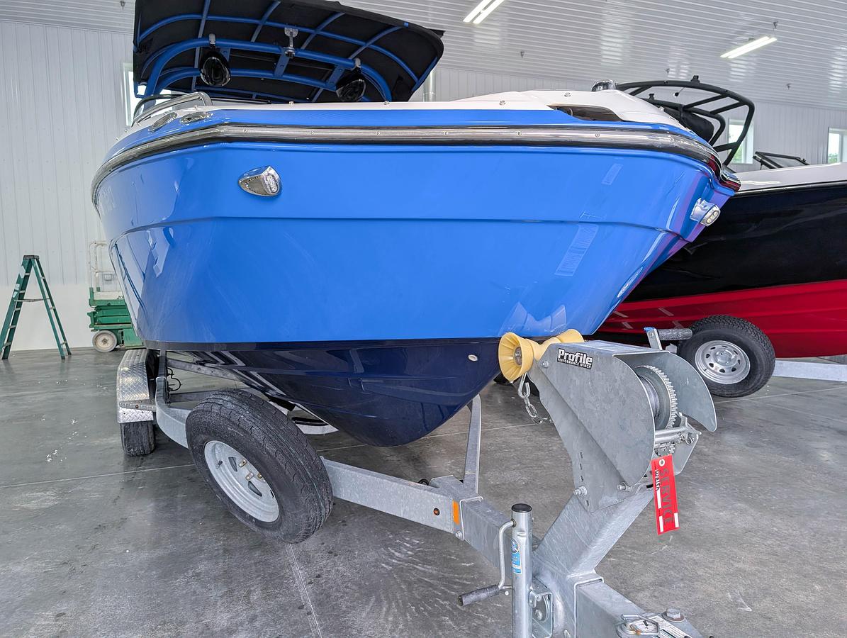 Used 2019 YAMAHA 242X E-SERIES