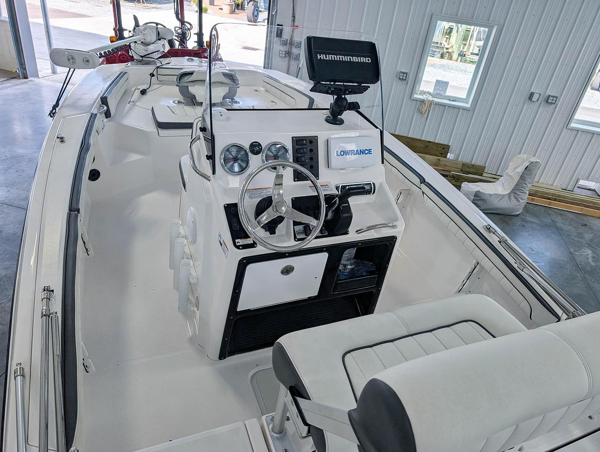 Used 2017 Yamaha Boats 190FSH Deluxe