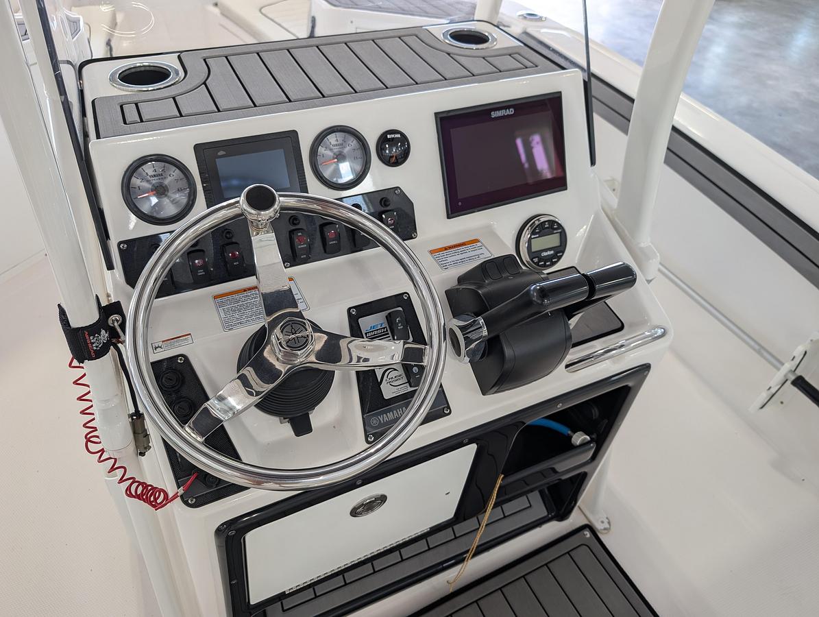 Used 2018 YAMAHA 210FSH SPORT