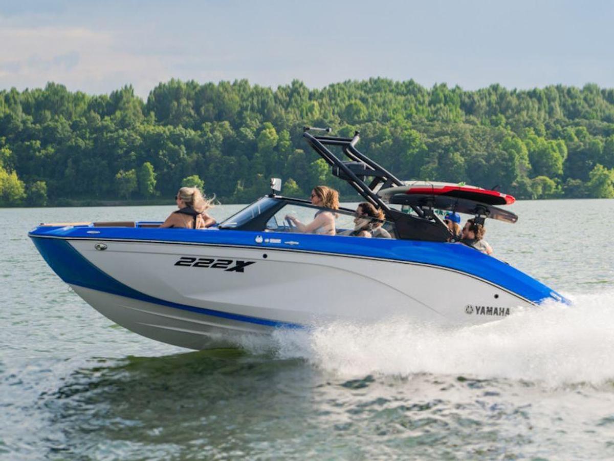 2025 Yamaha Marine 222XD Base