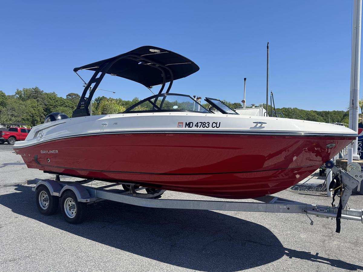Used 2024 Bayliner VR6 OB