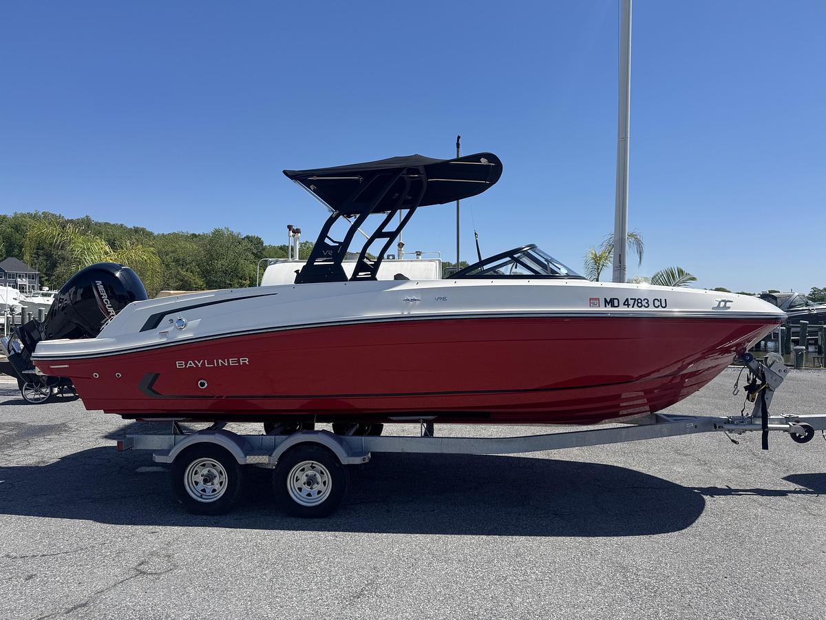 Used 2024 Bayliner VR6 OB