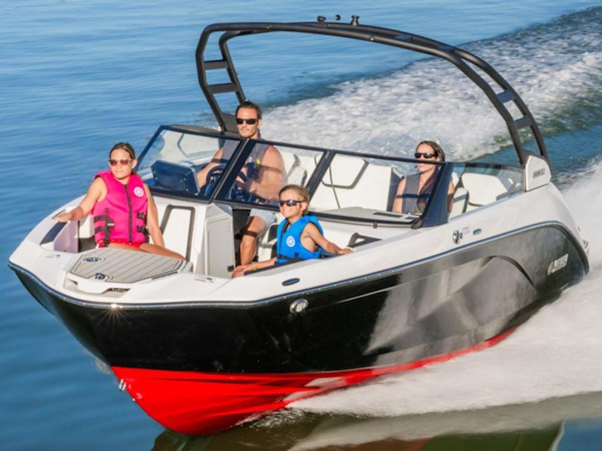 2025 Yamaha Marine 222SE Base