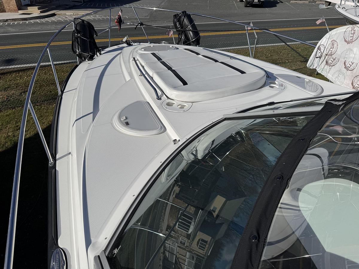 Used 2019 Monterey 355 Sport Yacht