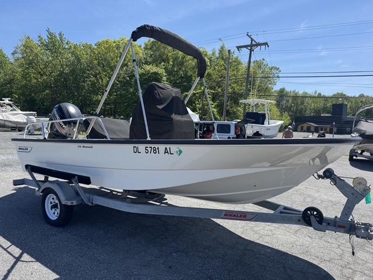 Used 2017 Boston Whaler 17 Montauk