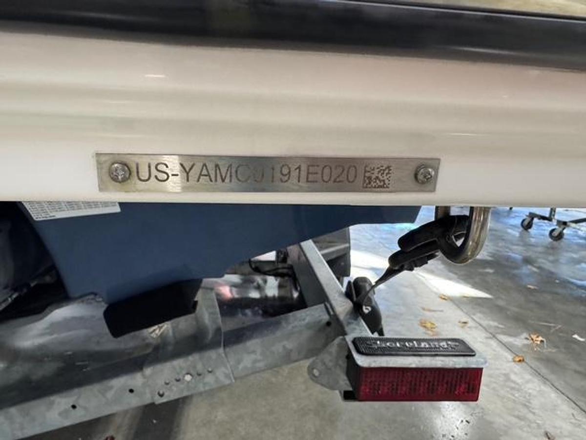 Used 2020 Yamaha 242SE