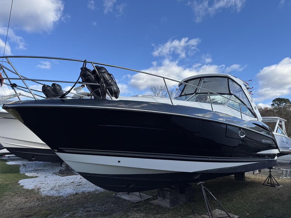 Used 2019 Monterey 355 Sport Yacht