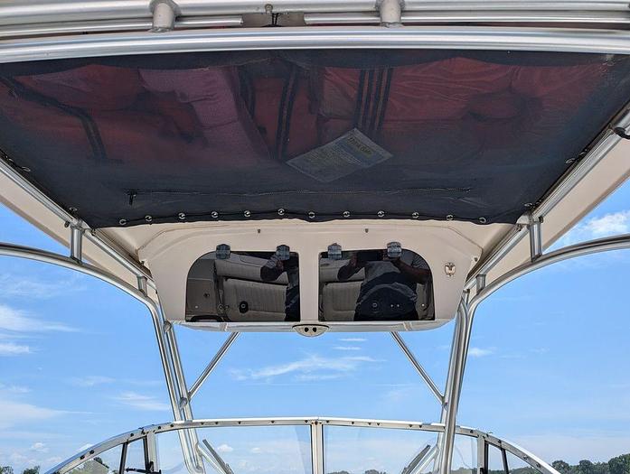 Used 2004 Grady White 258 Journey