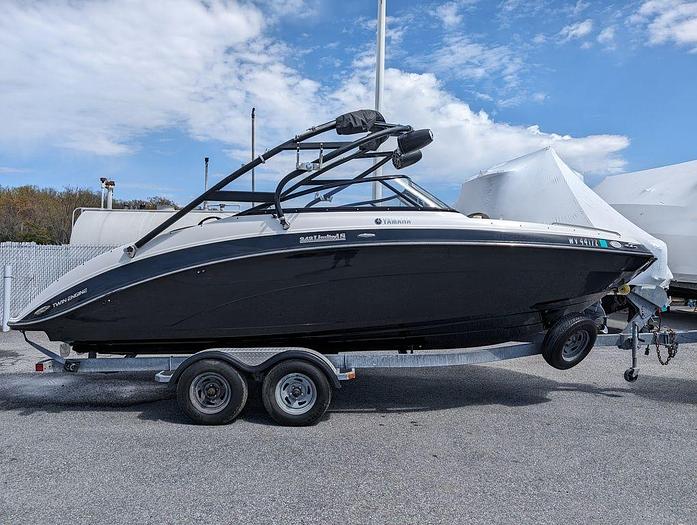 Used 2014 Yamaha Marine 242 Limited S With Galvanized Trailer