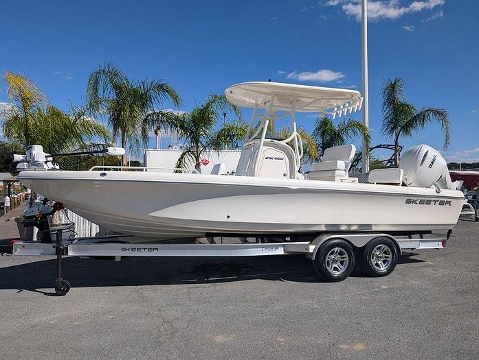 2025 Skeeter SX2550 Family