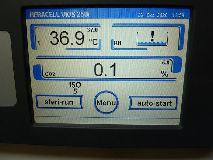 Used W 14901 E - Co2 Incubator THERMO FISHER HERACELL VIOS 250i