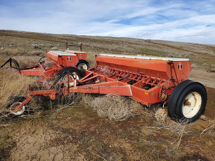 Used 36' International 510 Grain Drill