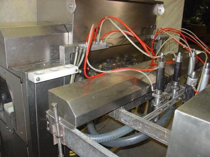 Used Raque 6-Piston Filler/Depositor; Md#BL-60 with Traveling head assembly