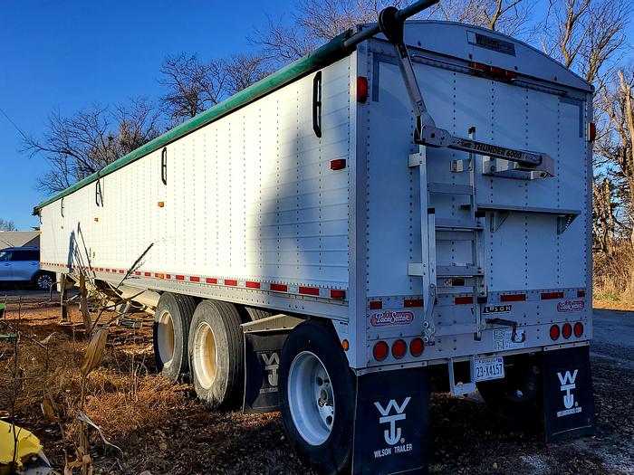 Used 2011 Wilson DWH500 PaceSetter Hopper Trailer