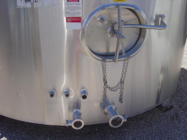 Usado 3000 GALLON PROCESSOR TANK. DCI MODEL DR8 SERIAL C97-D5209-B