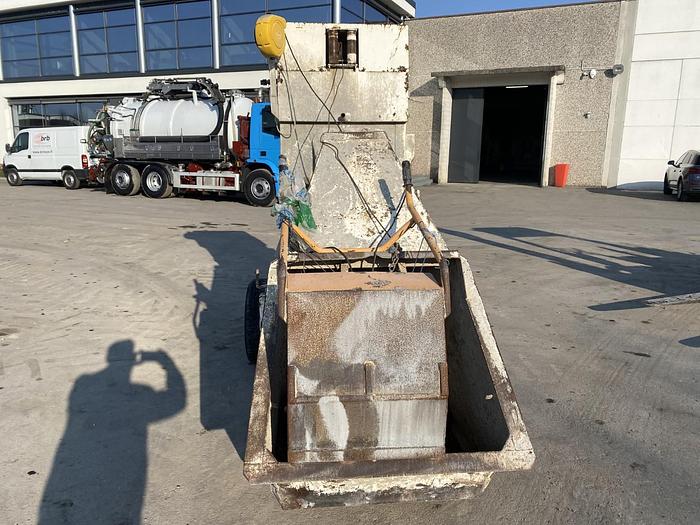 Usato 2001 JUMBO MST 300 BP