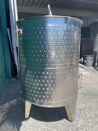 New Stock Letina 1850L / 488 Gal VC Jacketed Fermenter